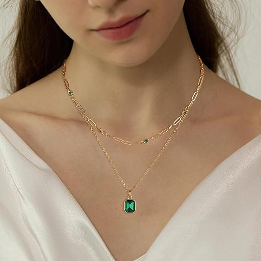 Smaragdi Clover Pendant Kaulakoru | Kulta