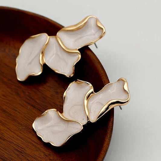 Helmi Flower Petal Korvakorut