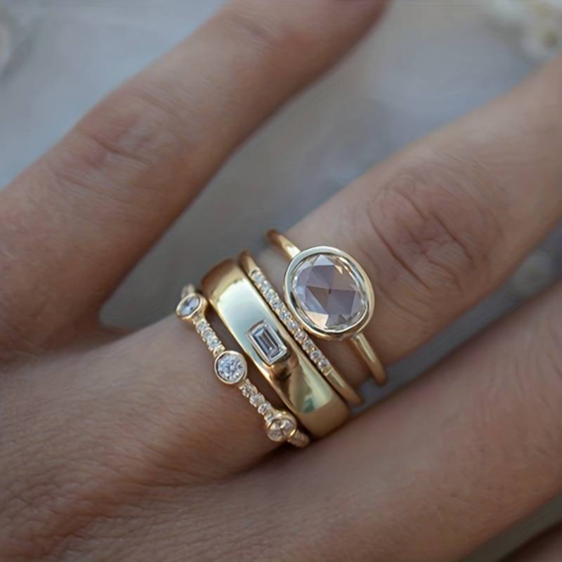 Kulta Stacked Bezel Sormussetti