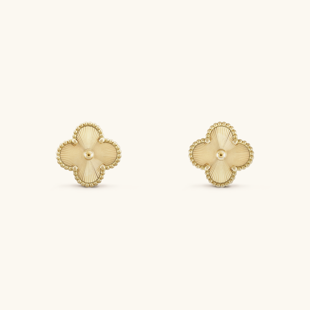 Clover Korvakorut
