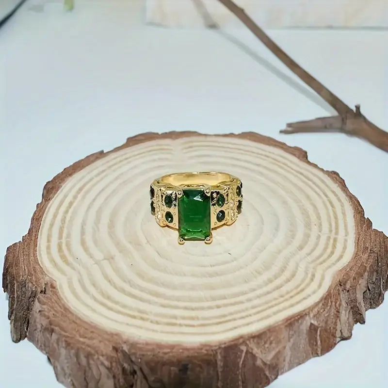 Averine Virdara Sormus | Kulta