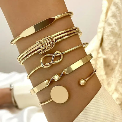 Knotted Elegance Rannekorusetti | Kulta