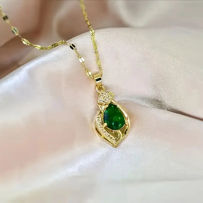 Kulta Smaragdi Teardrop Pendant Kaulakoru