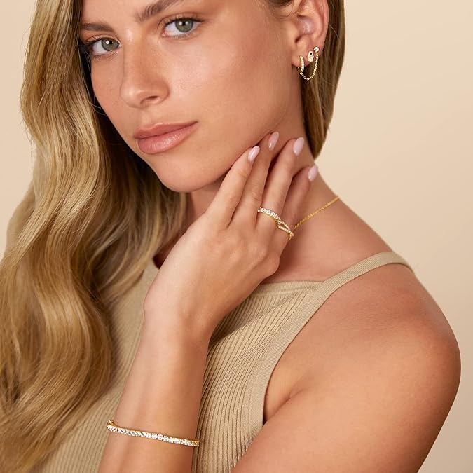 Adella Chain Korvakorut | Kulta