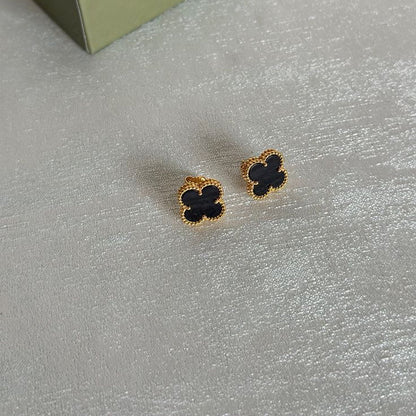 Clover Korvakorut Black