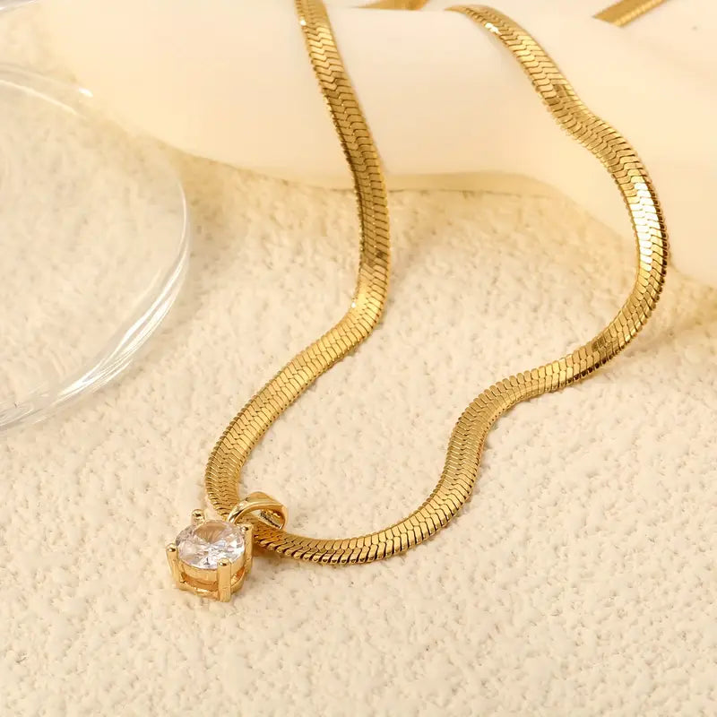 Elegant Rhinestone Pendant Kaulakoru | Kulta