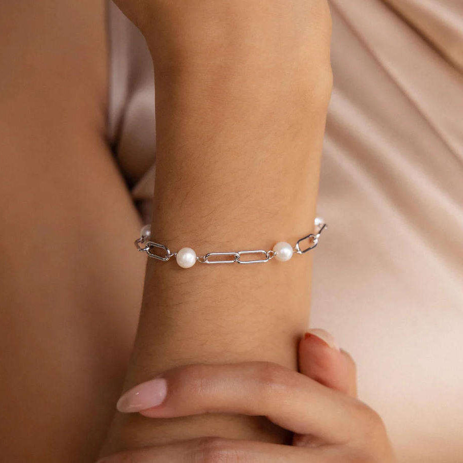 Sophisticated Helmi Chain Rannekoru