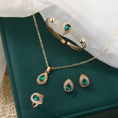Noémie Glastra Korusetti | Kulta