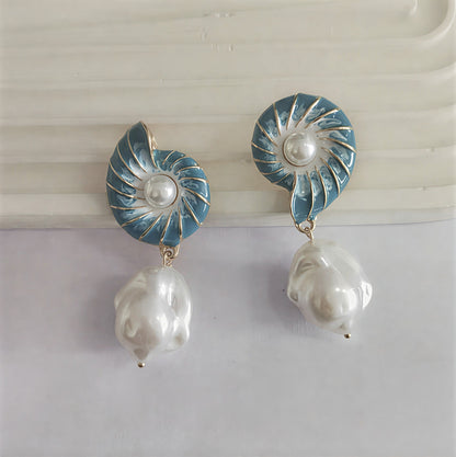 Seashell Helmikorvakorut