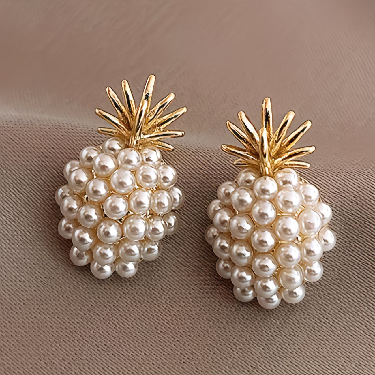 Helmi Pineapple Korvakorut