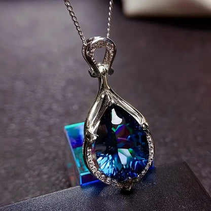 Hopea Safiiri Teardrop Kaulakoru