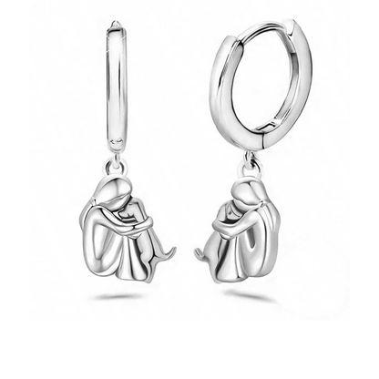 Wynter™ - Hug Pendant with Matching Korvakorut