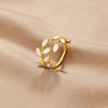 Kulta Leaf Motif Sormus