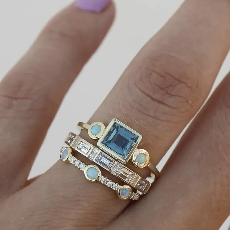 Kulta Stacked Geometric Sormussetti