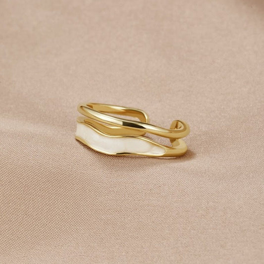 Kulta Sculptural Wrap Sormus
