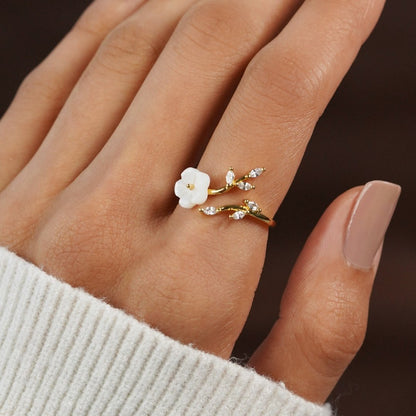 Kulta Floral and Leaf Open Sormus